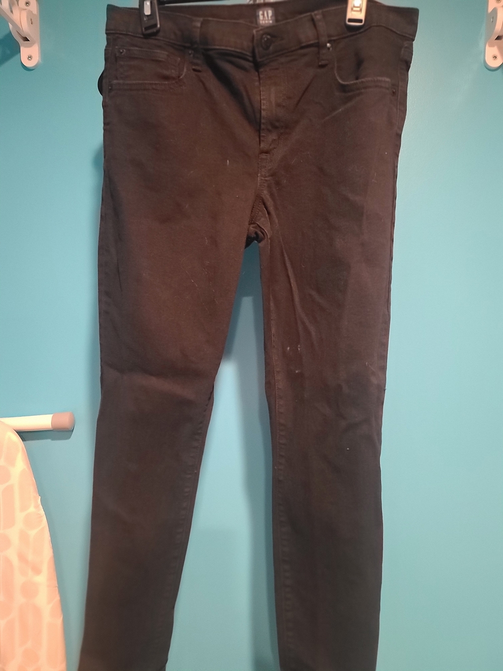 GAP Black Skinny Jeans